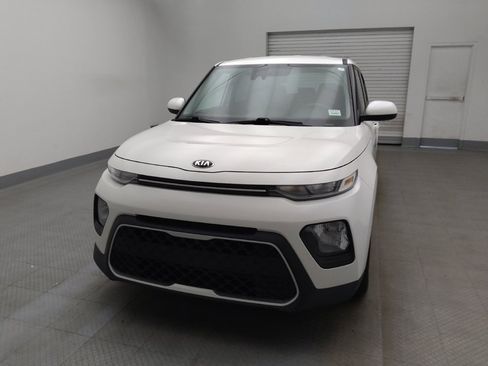 Used 2020 Kia Soul S FWD image 15