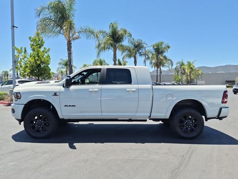 Used 2023 RAM 2500 Limited AWD/4WD image 7