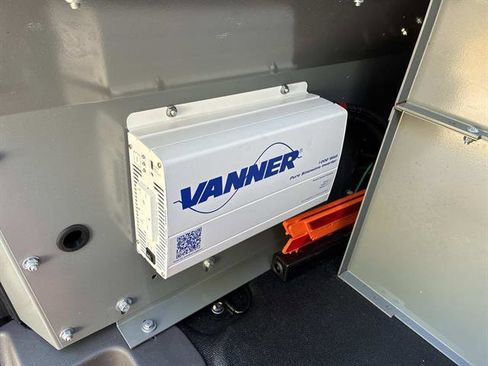 Used 2020 Ford Transit Connect XL image 16