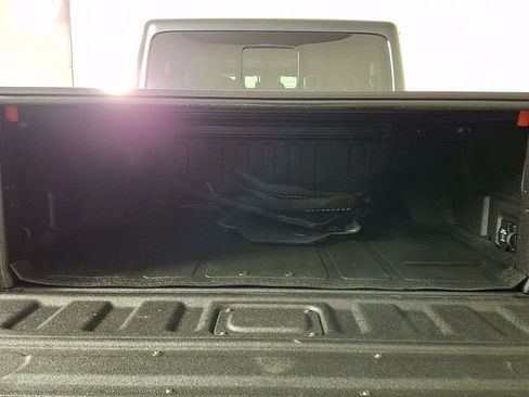 Used 2021 Jeep Gladiator Rubicon AWD/4WD image 30