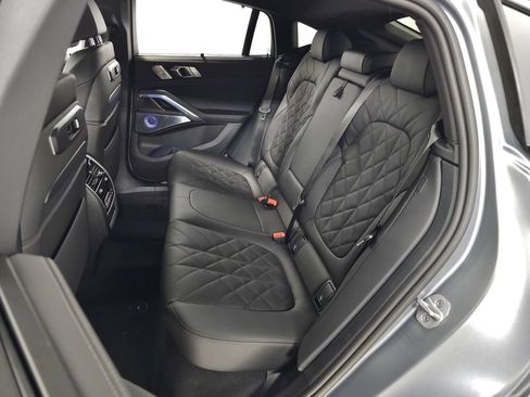 Used 2027 BMW X6 M60i AWD/4WD image 34