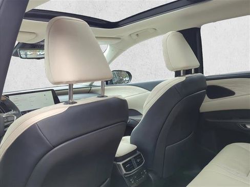 Used 2023 Lexus RX 350 image 10