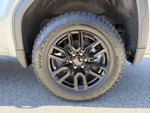 New 2026 GMC Sierra 1500 Elevation image 21