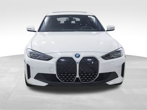 Certified 2024 BMW i4 xDrive40i w/ Parking Assistance Package image 8