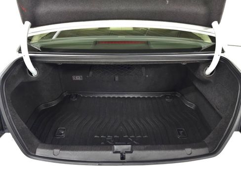 Used 2016 Acura RLX Sport Hybrid w/ Advance Pkg AWD/4WD image 8