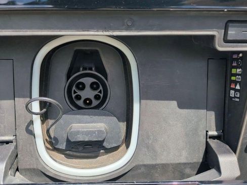 Certified 2024 Cadillac Lyriq Tech RWD image 30