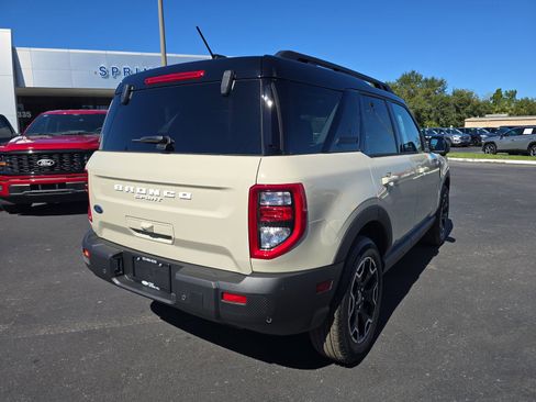 New 2025 Ford Bronco Sport Outer Banks w/ Outer Banks Tech Package+ AWD/4WD image 4