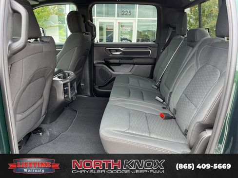 New 2026 RAM 1500 Big Horn AWD/4WD image 12