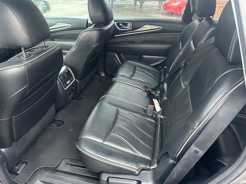 Used 2017 INFINITI QX60 AWD w/ Premium Plus Package image 10