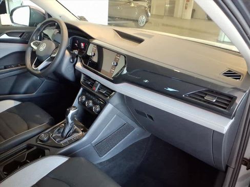 Certified 2022 Volkswagen Taos SEL image 20