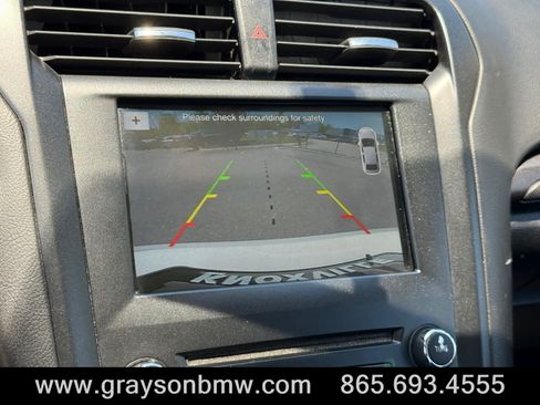 Used 2018 Ford Fusion SE w/ Equipment Group 201A FWD image 31