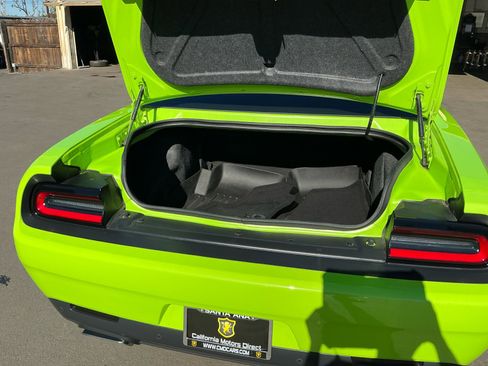 Used 2019 Dodge Challenger R/T Scat Pack image 27