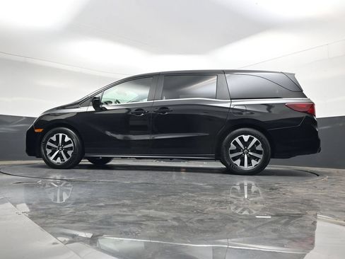Used 2025 Honda Odyssey EX-L image 44