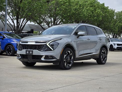 Used 2023 Kia Sportage SX image 2
