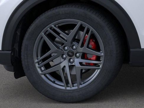 New 2026 Ford Explorer ST w/ Sun And Sound Package image 19