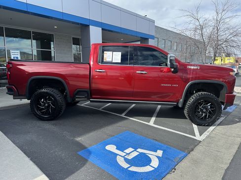 Used 2022 Chevrolet Silverado 3500 High Country w/ Safety Package II image 6