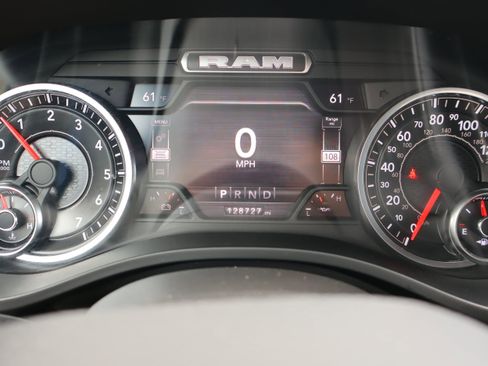 Used 2022 RAM 1500 Big Horn RWD image 17
