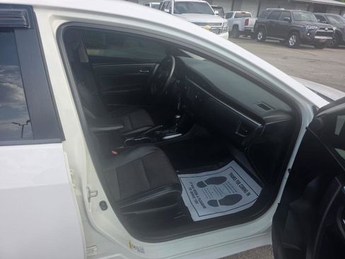 Used 2015 Toyota Corolla S FWD image 9