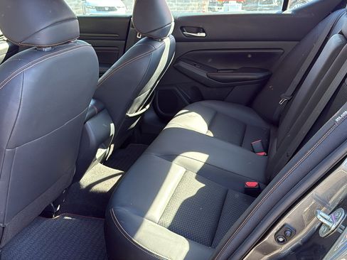 Certified 2022 Nissan Altima 2.5 SR w/ Midnight Edition Package FWD image 20