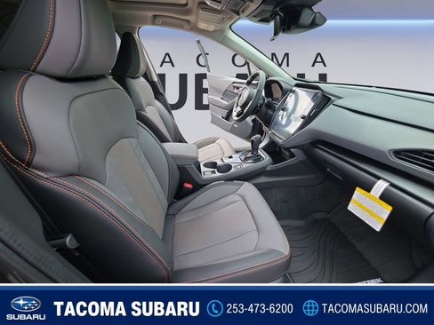 New 2026 Subaru Crosstrek 2.5i Limited w/ Crosstrek Mirror Package AWD/4WD image 17