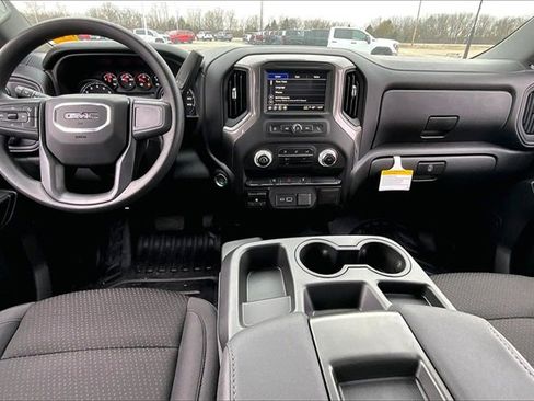 New 2026 GMC Sierra 3500 Pro image 5