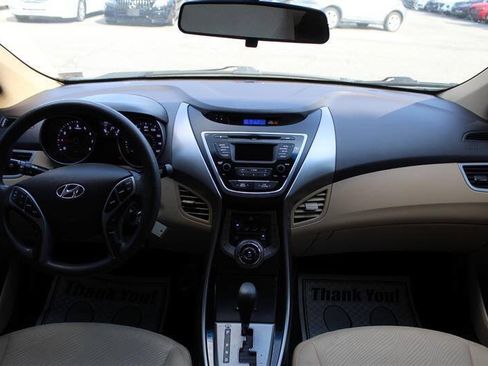 Used 2013 Hyundai Elantra GLS w/ Preferred Pkg FWD image 13