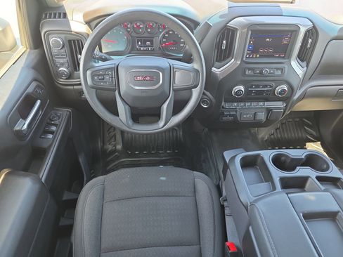 Used 2024 GMC Sierra 2500 Pro w/ Convenience Package AWD/4WD image 12