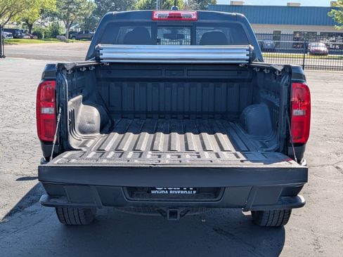 Used 2018 Chevrolet Colorado LT w/ LT Convenience Package AWD/4WD image 35