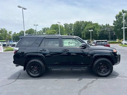 Used 2023 Toyota 4Runner TRD Off-Road Premium w/ Moonroof Package AWD/4WD image 5