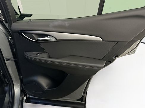 Used 2025 Buick Envision Sport Touring image 31