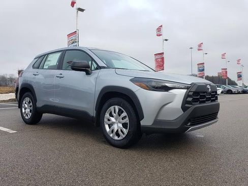 New 2026 Toyota Corolla Cross L image 3