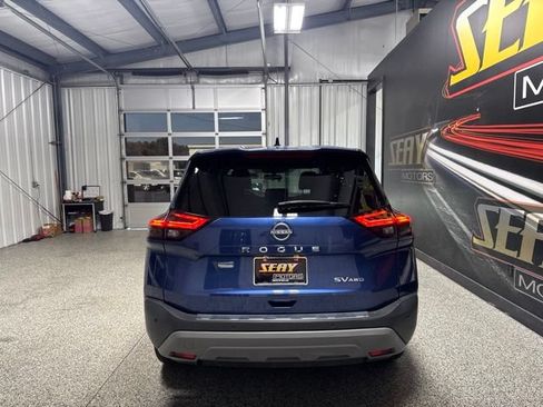 Used 2023 Nissan Rogue SV AWD/4WD image 13