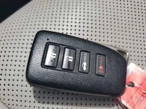 Used 2014 Lexus ES 350 w/ Premium Package FWD image 28
