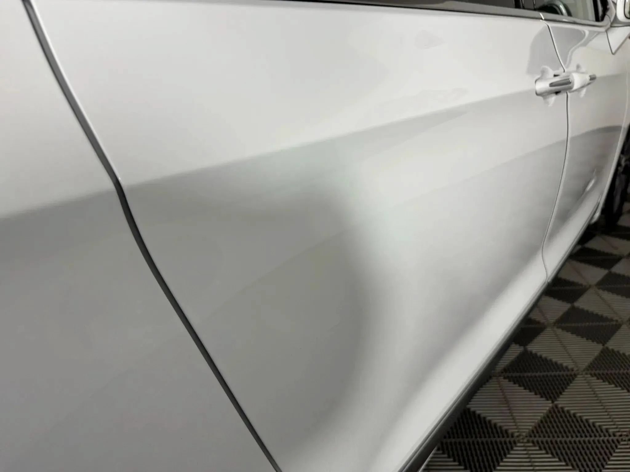 Used 2019 Chrysler Pacifica Limited FWD image 32