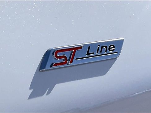 New 2026 Ford Explorer ST-Line image 15