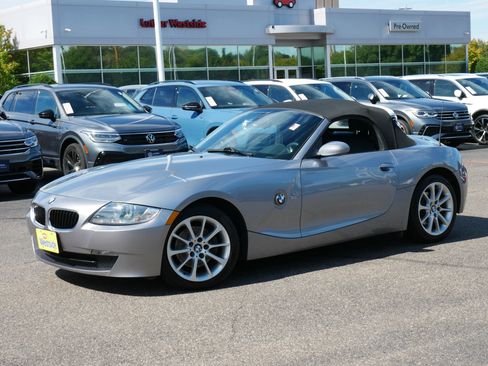 Used 2006 BMW Z4 3.0i RWD image 29