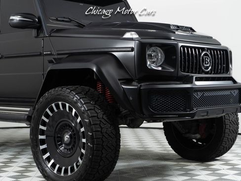 Used 2017 Mercedes-Benz G 550 Squared image 11