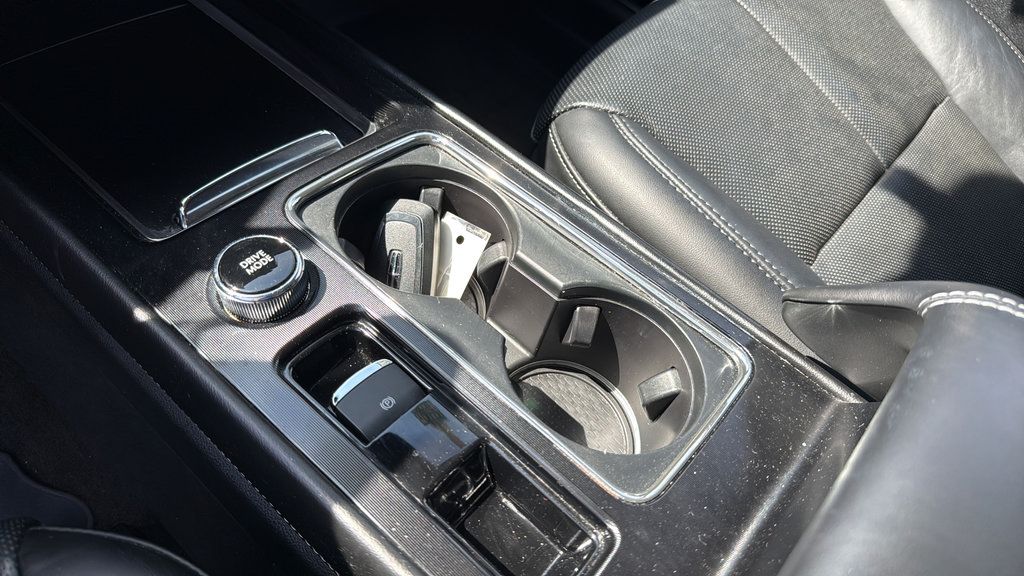 Used 2020 Lincoln Corsair AWD w/ Premium Package image 35