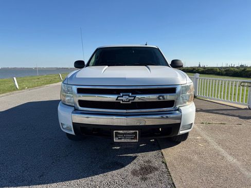 Used 2008 Chevrolet Silverado 1500 LT w/ Power Pack Plus image 2