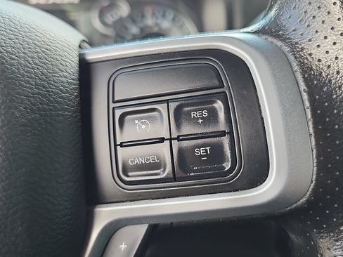 Used 2022 RAM 3500 Big Horn AWD/4WD image 15