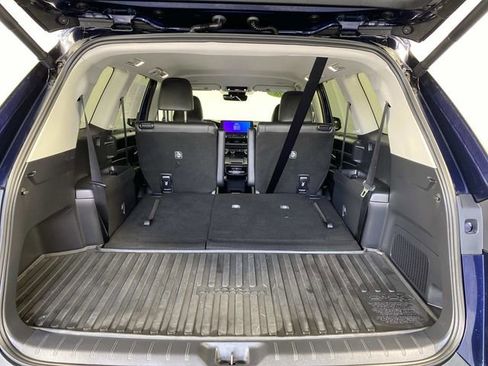 Used 2026 Toyota Grand Highlander AWD image 8
