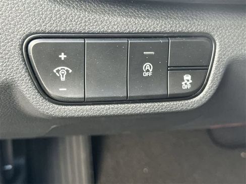 New 2026 Kia Seltos S image 12