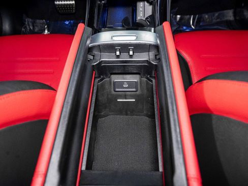 New 2026 Mercedes-Benz GLC 300 image 24