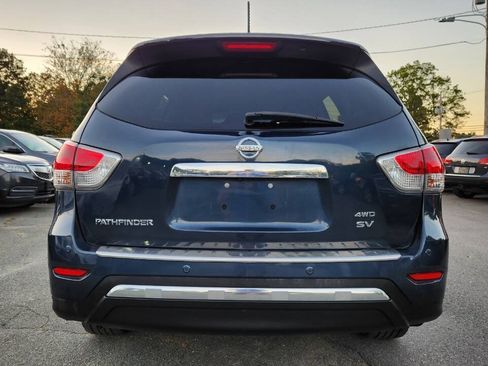 Used 2015 Nissan Pathfinder SV w/ Cargo Package FWD image 13