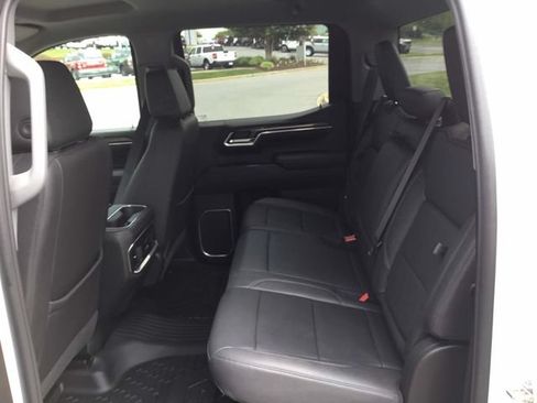 Used 2023 Chevrolet Silverado 1500 LTZ AWD/4WD image 10