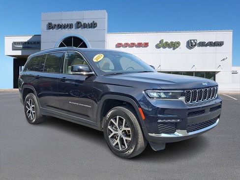 Used 2023 Jeep Grand Cherokee L Limited w/ Trailer Tow Group (B) AWD/4WD image 1