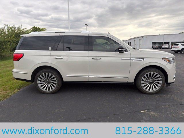 Used 2019 Lincoln Navigator Reserve AWD/4WD image 8