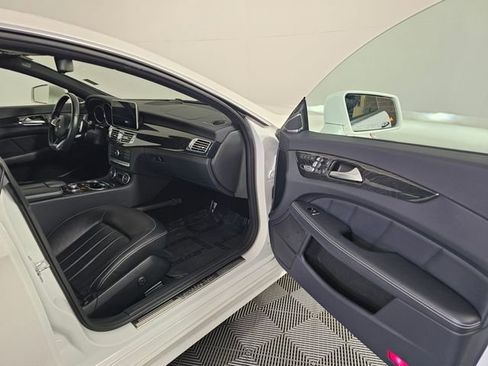 Used 2017 Mercedes-Benz CLS 550 CLS 550 image 12