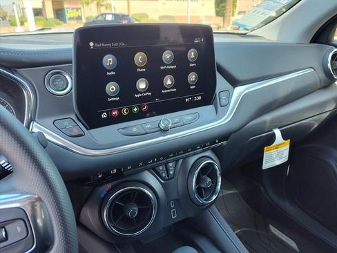 New 2026 Chevrolet Blazer LT w/ Convenience Package FWD image 11