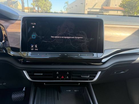 Used 2026 Volkswagen Atlas SE FWD image 16